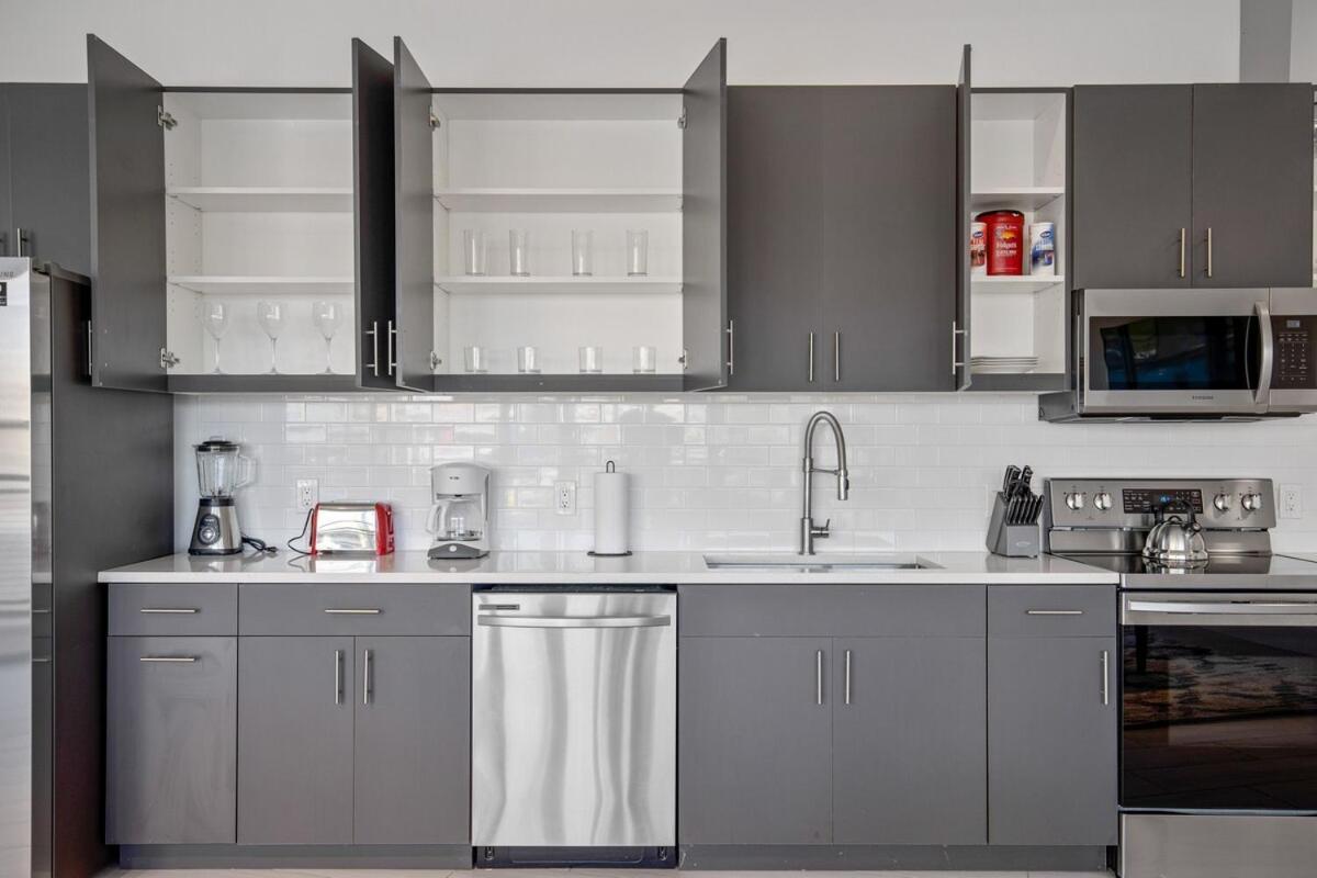 Destination At The Cedars 309 Apartment Dallas