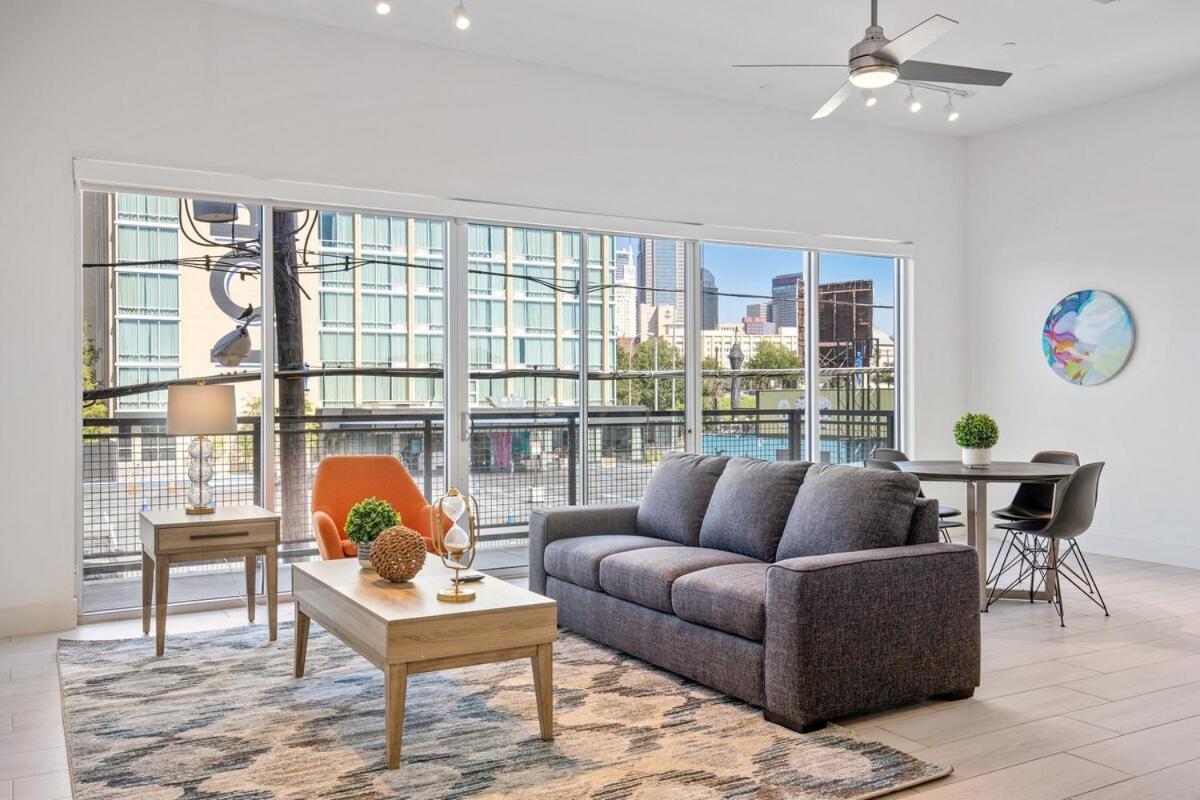 Apartment Destination At The Cedars 309 Dallas