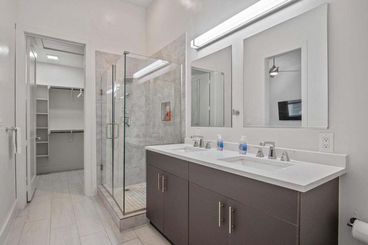 Destination At The Cedars 309